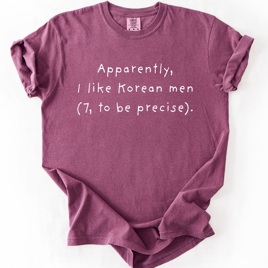 Apparently I Like Korean Men K-Pop Fan T-Shirt