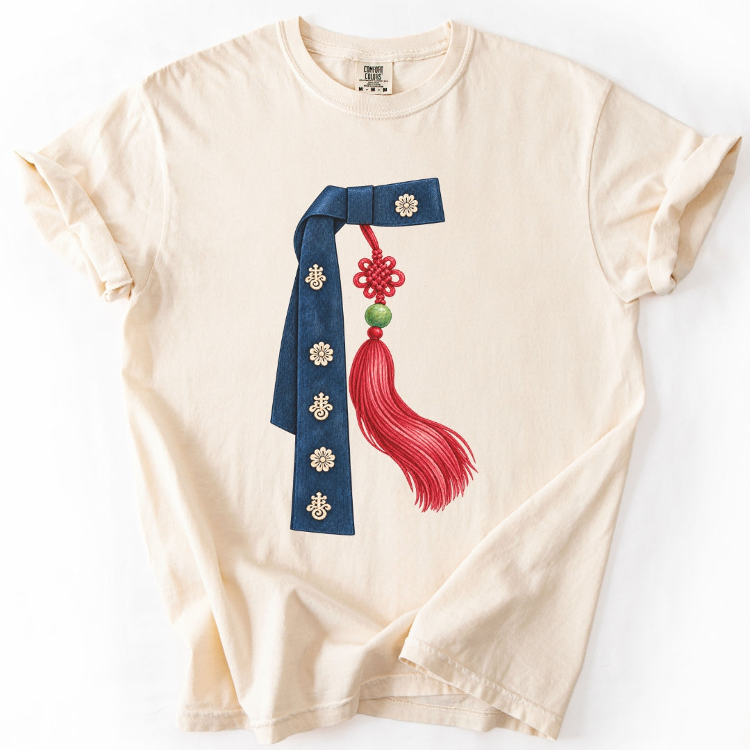 옷고름 & 노리개 | Korean Hanbok T-Shirt