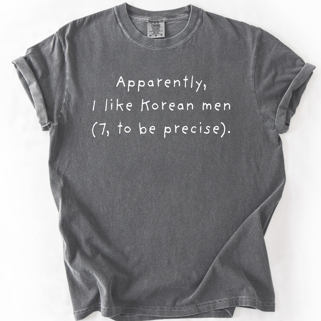 Apparently I Like Korean Men K-Pop Fan T-Shirt
