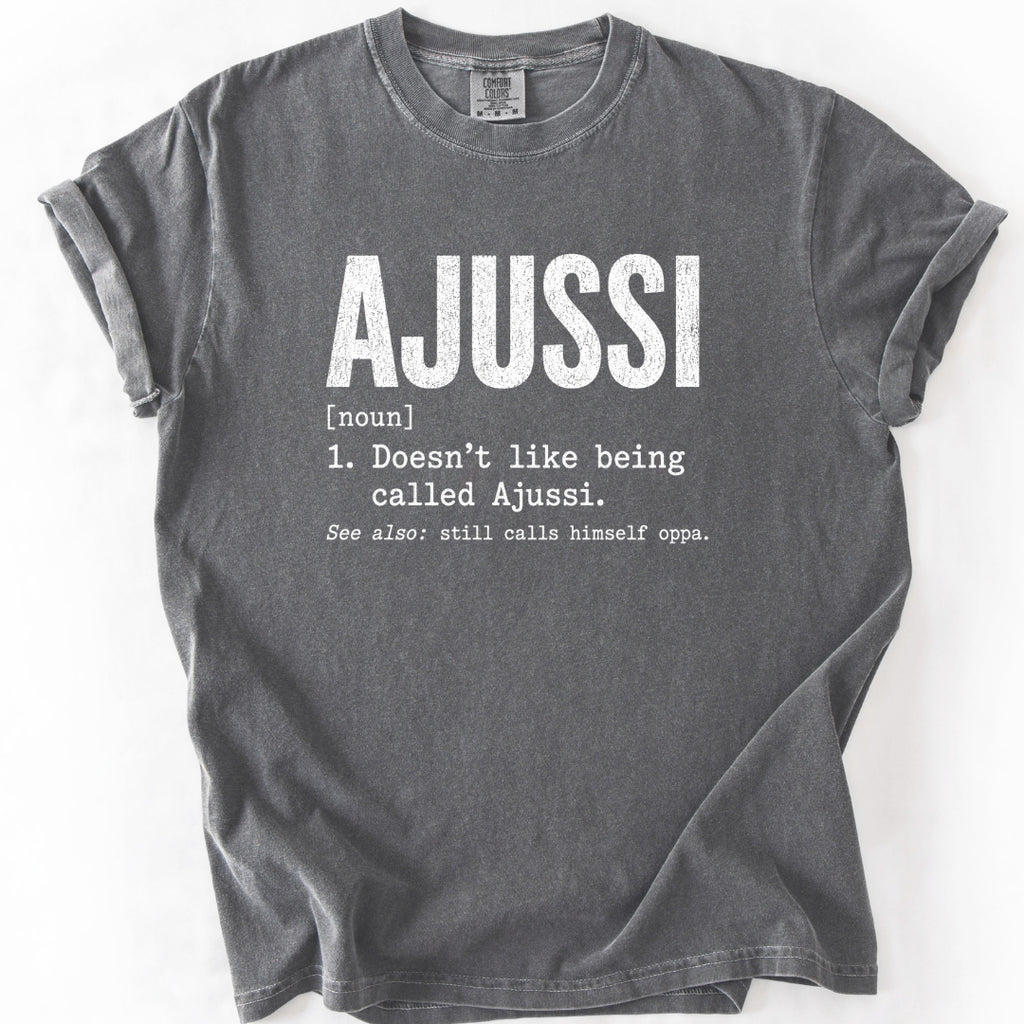 AJUSSI Definition | Funny Korean Man T-Shirt